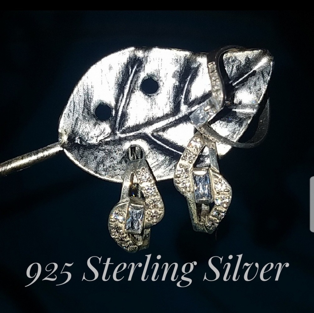 Set of 925 sterling silver earrings and ring